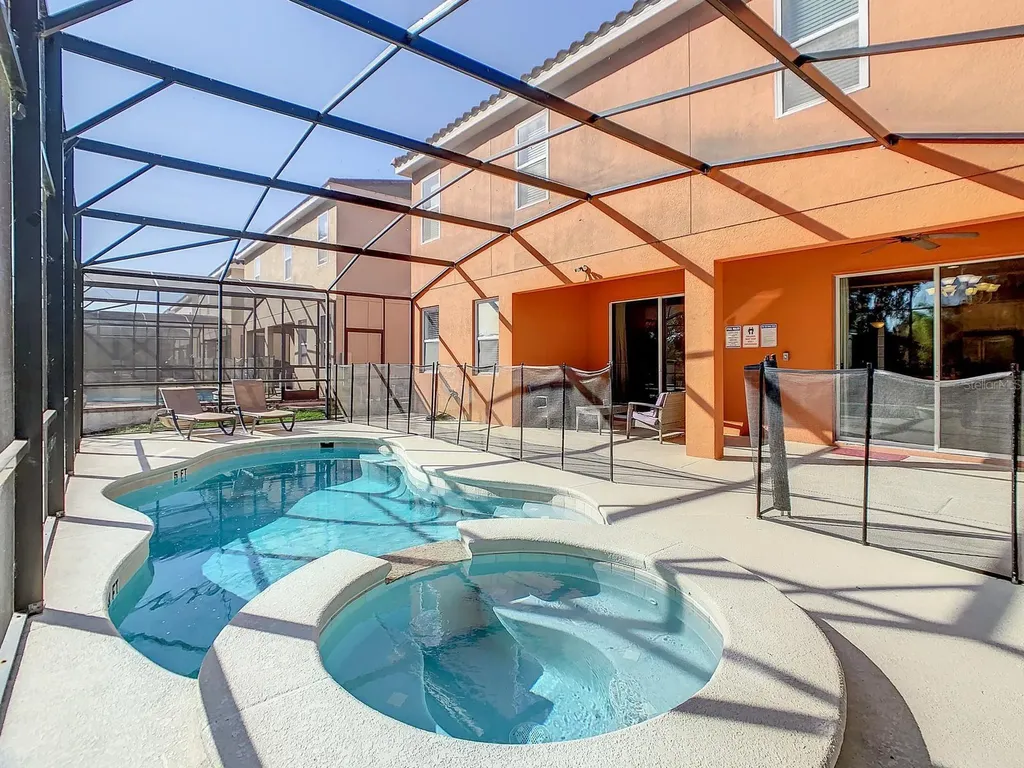 4427 Shiva Loop Kissimmee FL 34746