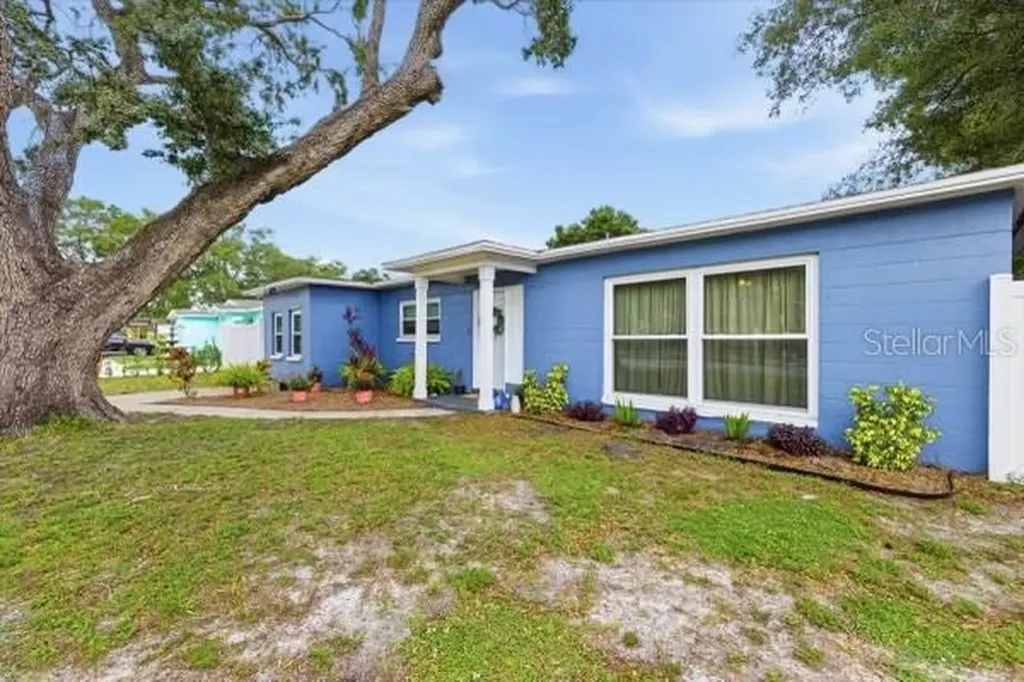 4601 N Emerald Avenue Tampa FL 33614