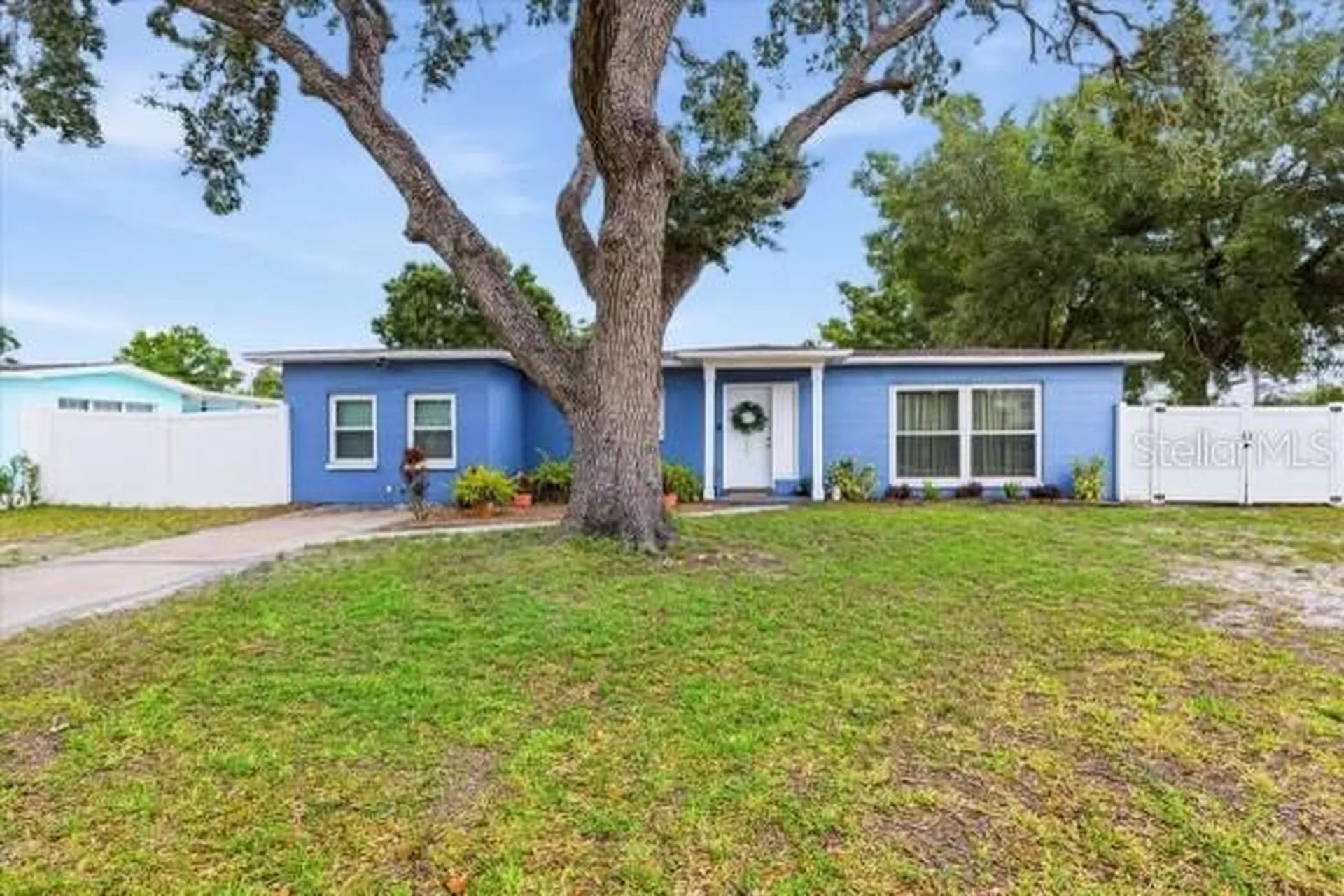 4601 N Emerald Avenue Tampa FL 33614