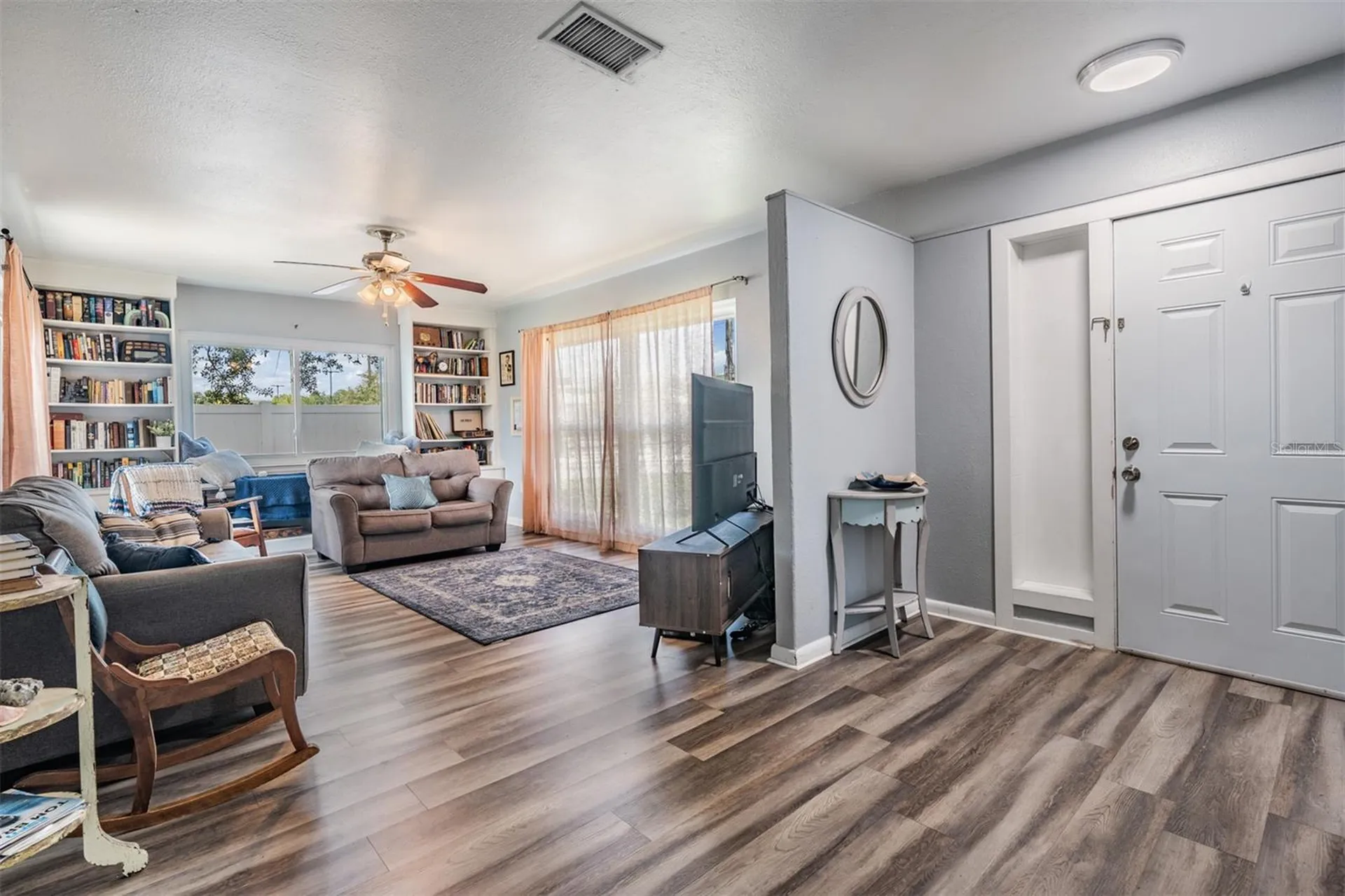 4601 N Emerald Avenue Tampa FL 33614