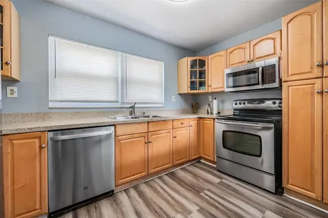 4601 N Emerald Avenue Tampa FL 33614