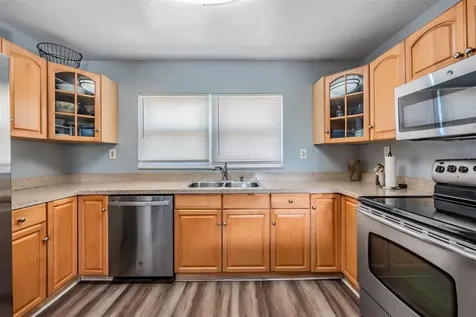 4601 N Emerald Avenue Tampa FL 33614