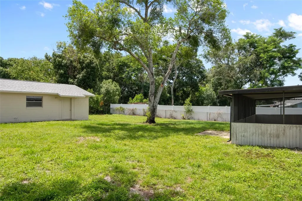 111 Amigos Road Debary FL 32713