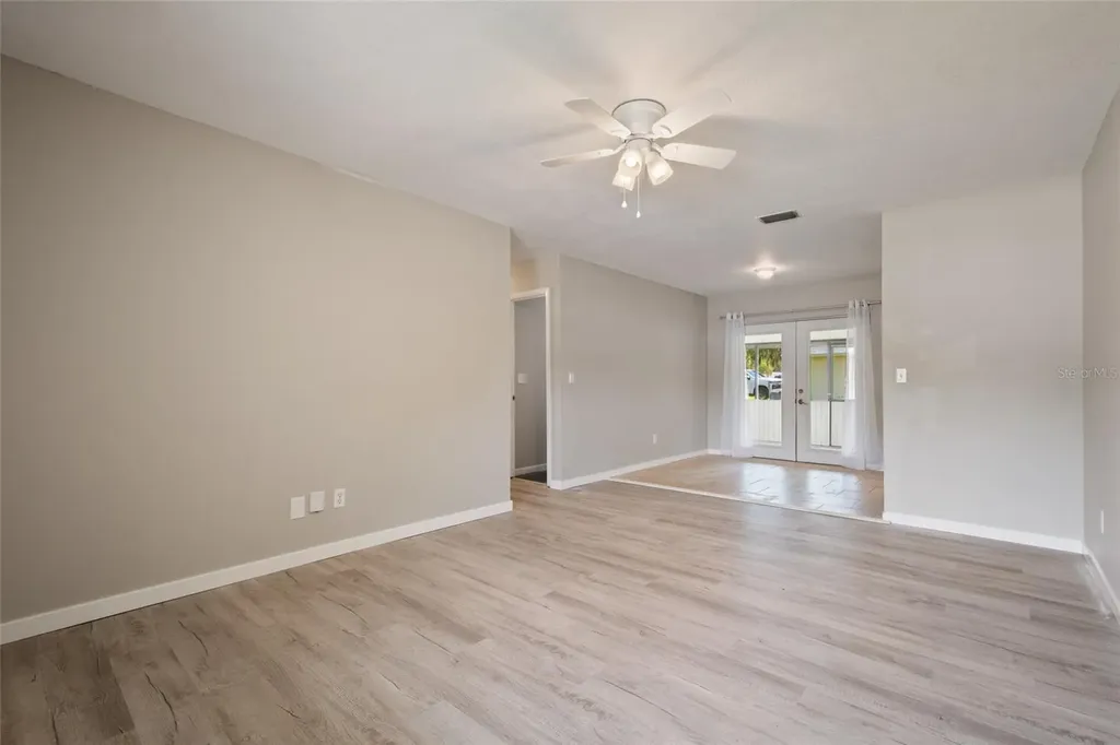 111 Amigos Road Debary FL 32713