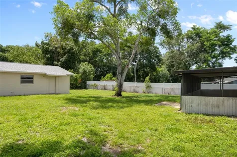 111 Amigos Road Debary FL 32713
