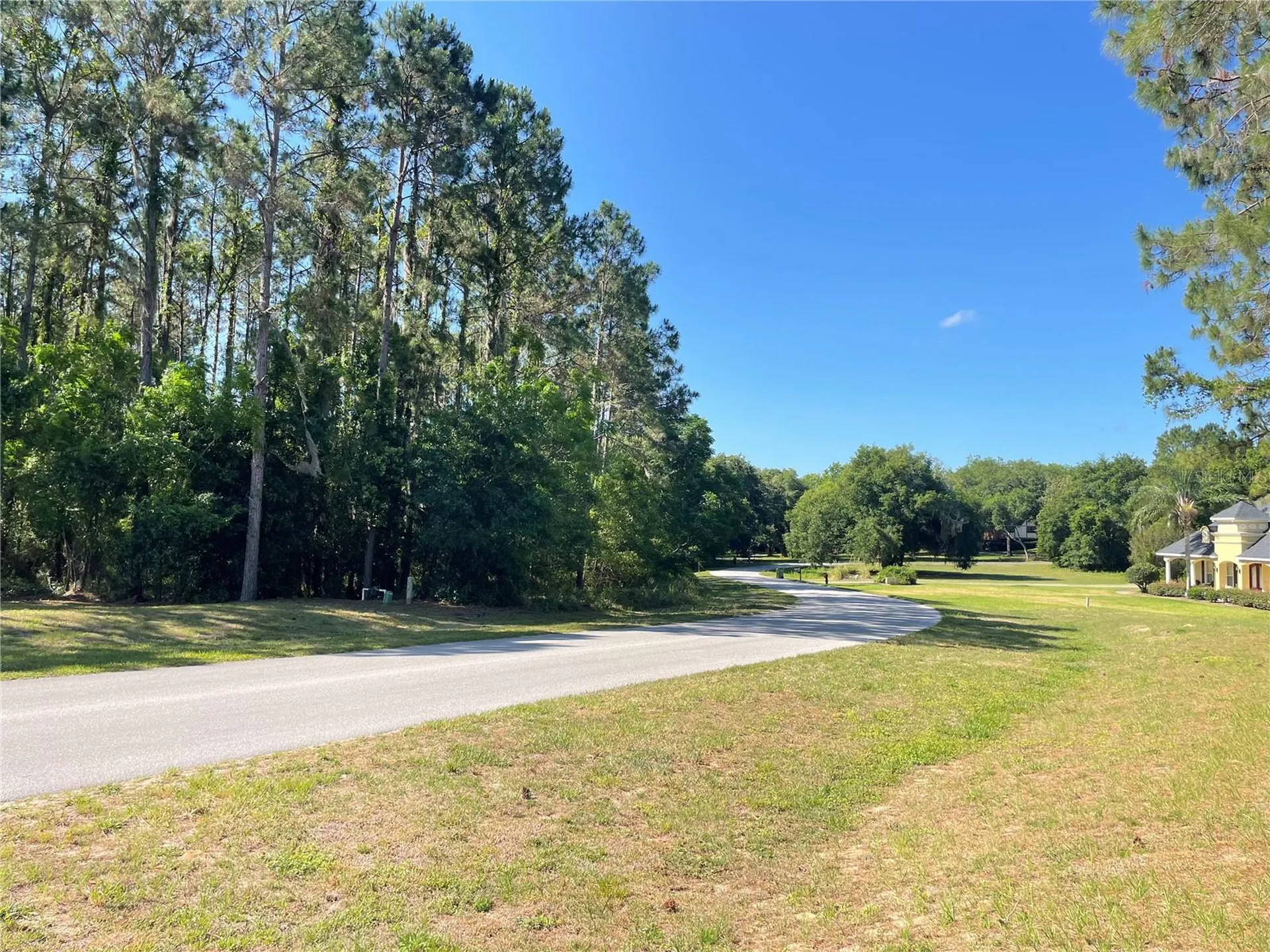 31004 Secretariat Trail Leesburg FL 34748