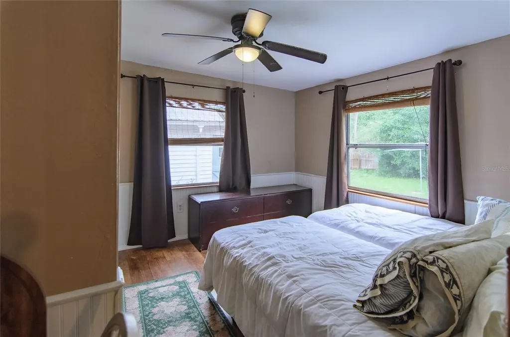 257 Desoto Avenue De Leon Springs FL 32130