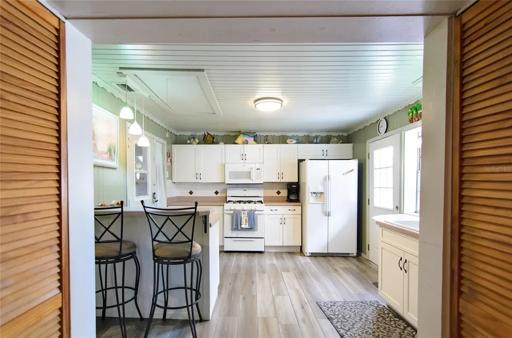 257 Desoto Avenue De Leon Springs FL 32130