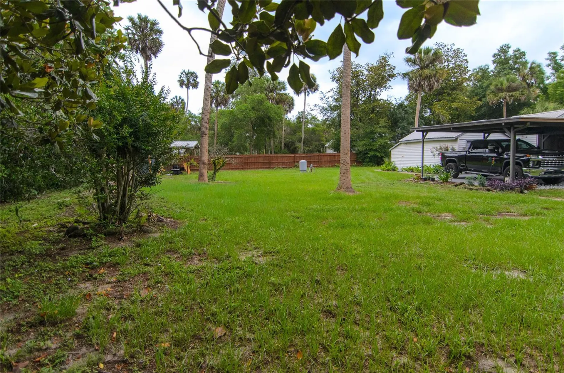 257 Desoto Avenue De Leon Springs FL 32130