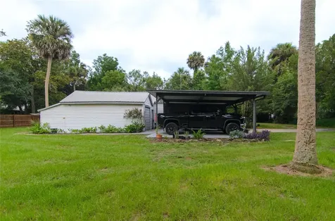 257 Desoto Avenue De Leon Springs FL 32130