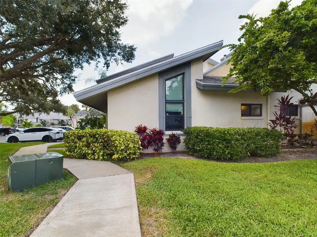 2049 San Marcos Drive SE Winter Haven FL 33880