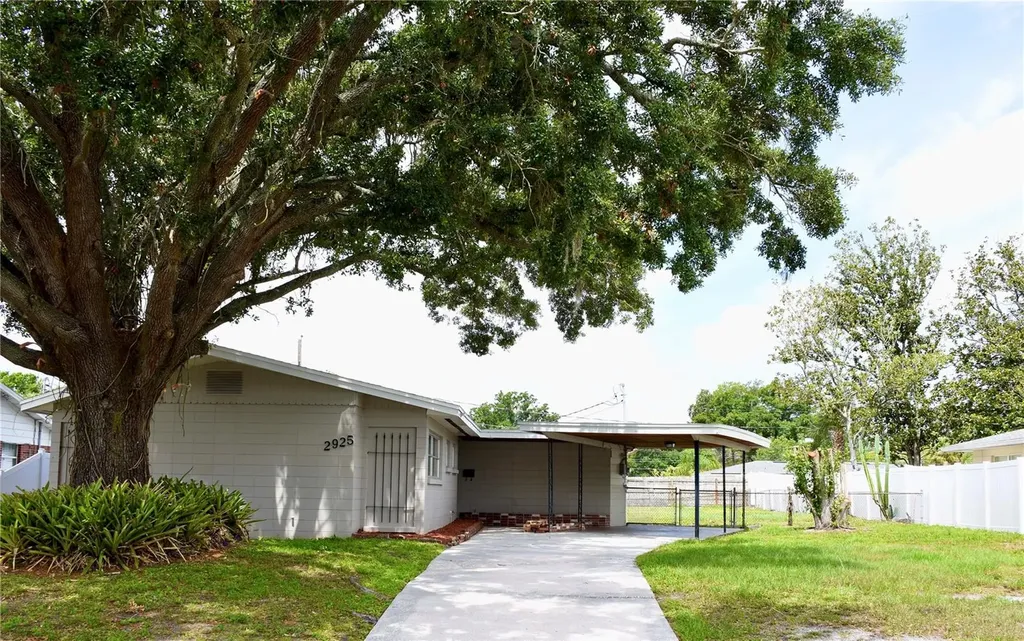 2925 Maplewood Avenue Lakeland FL 33803