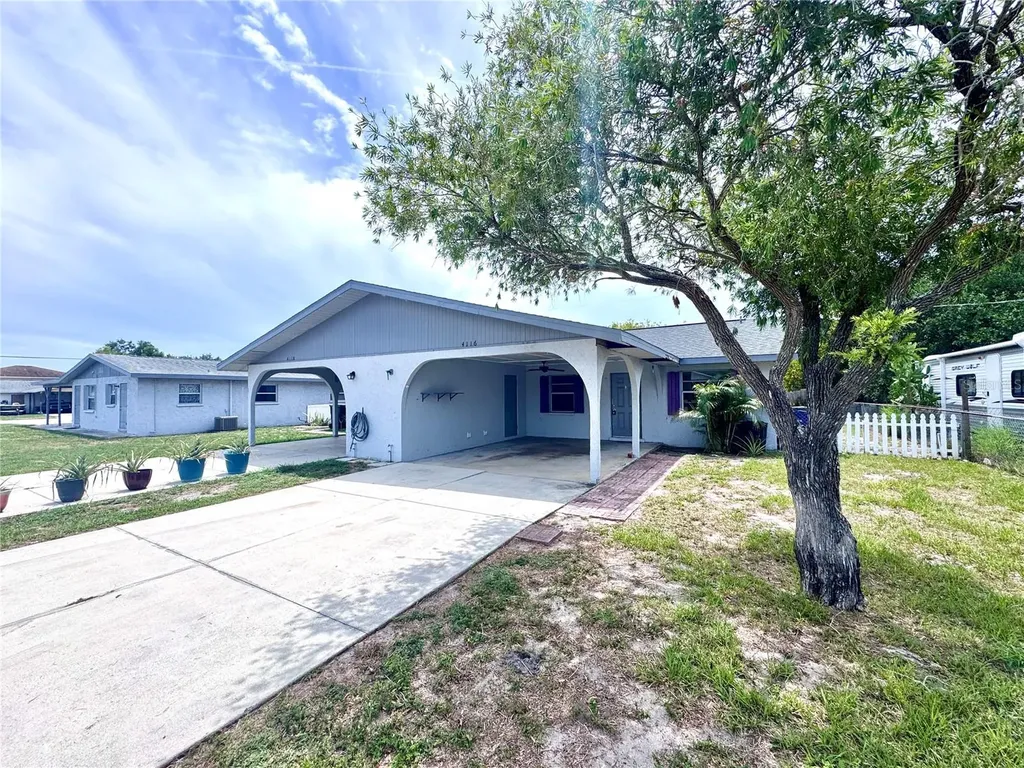 4116 62nd Street W Bradenton FL 34209