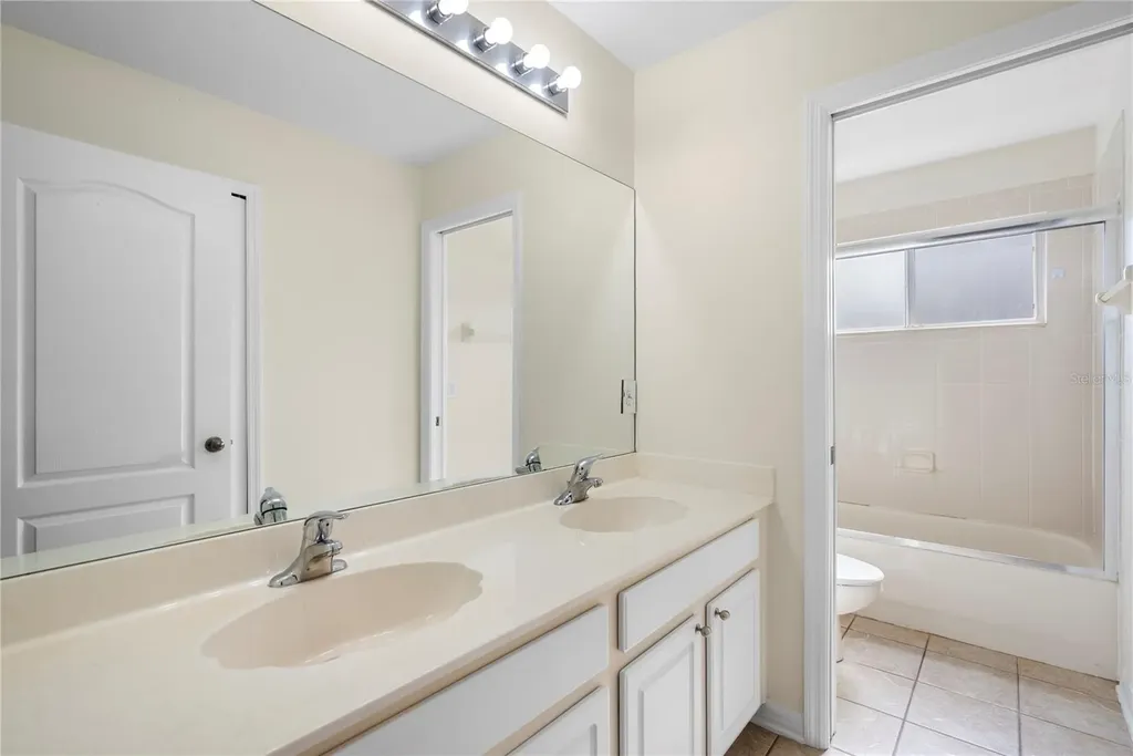 7402 Winding Lake Circle Oviedo FL 32765