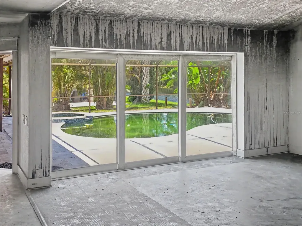 3749 Embassy Circle Palm Harbor FL 34685