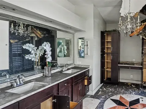 3749 Embassy Circle Palm Harbor FL 34685