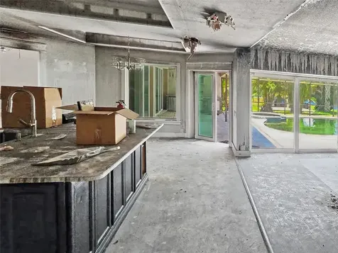 3749 Embassy Circle Palm Harbor FL 34685