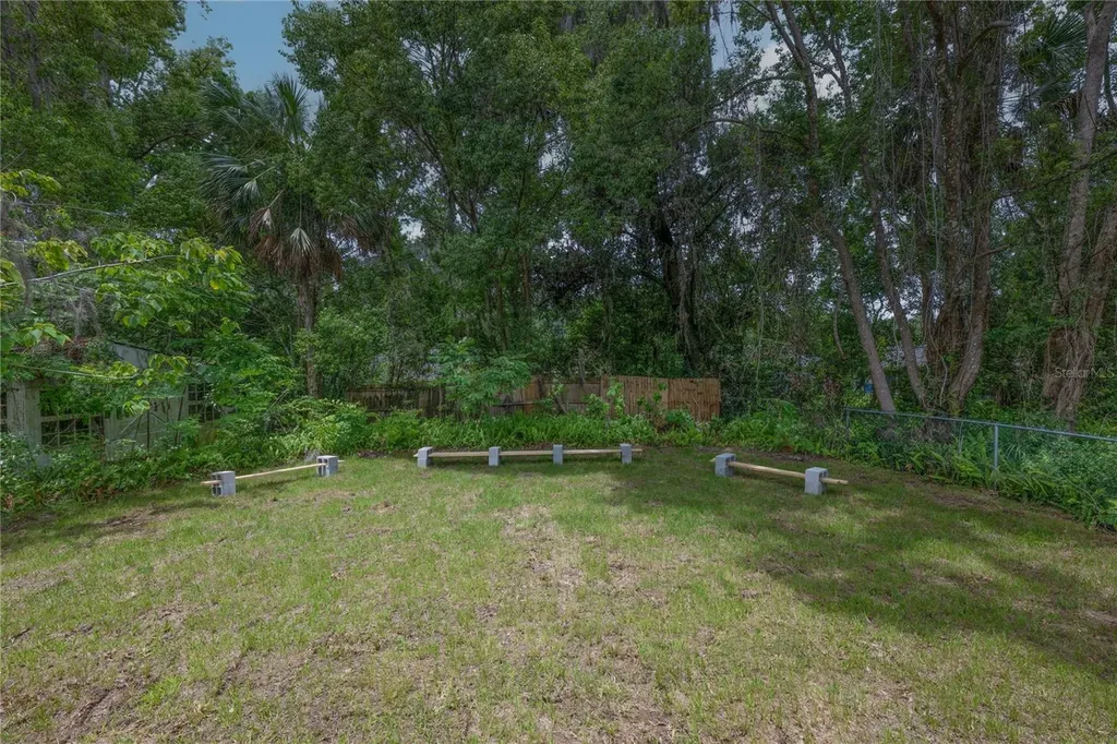 312 Albany Avenue Deland FL 32724