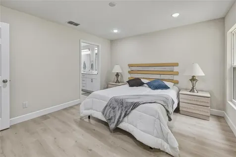 312 Albany Avenue Deland FL 32724