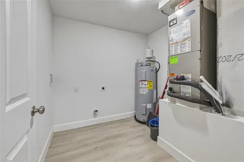 312 Albany Avenue Deland FL 32724