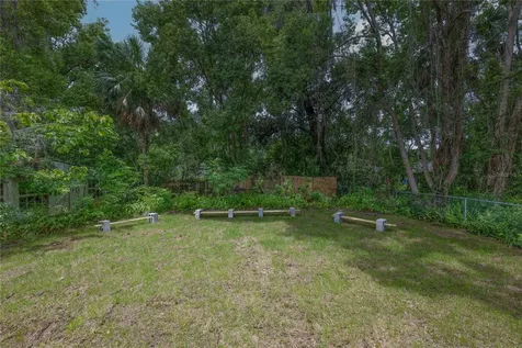 312 Albany Avenue Deland FL 32724