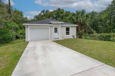 312 Albany Avenue Deland FL 32724