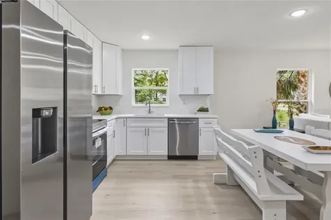 312 Albany Avenue Deland FL 32724