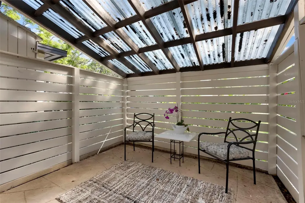 2227 Circlewood Drive Sarasota FL 34231
