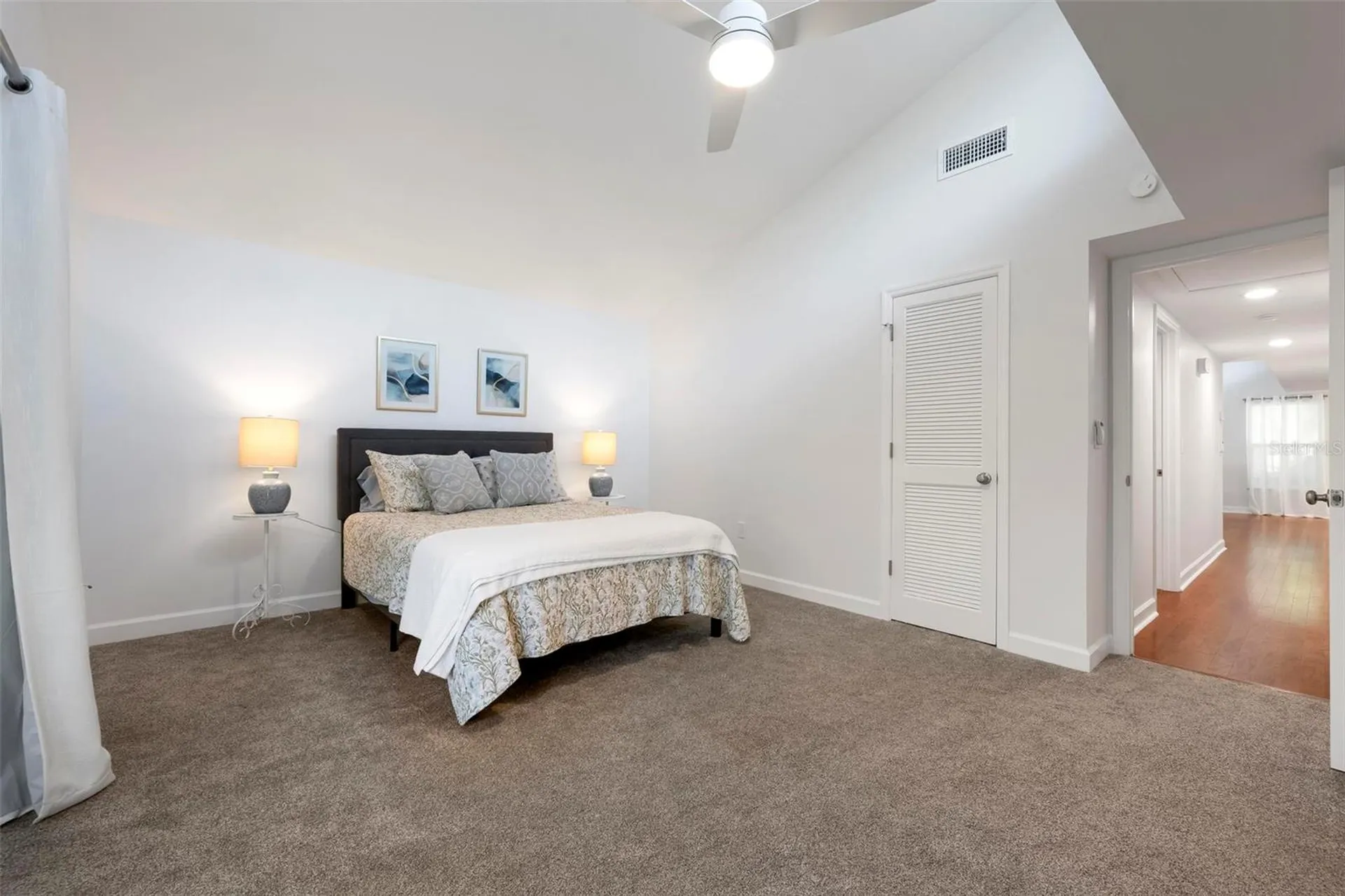 2227 Circlewood Drive Sarasota FL 34231