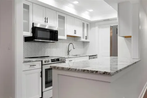 2227 Circlewood Drive Sarasota FL 34231