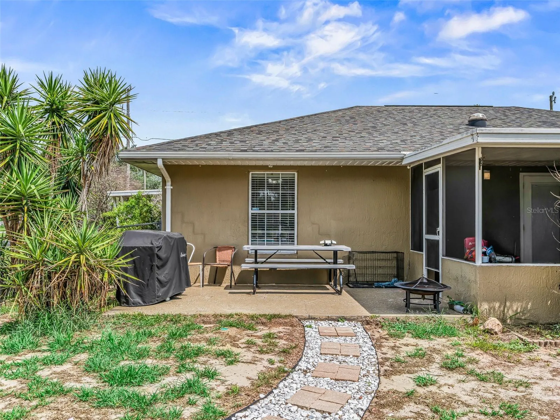 1195 Cr 441 Lake Panasoffkee FL 33538