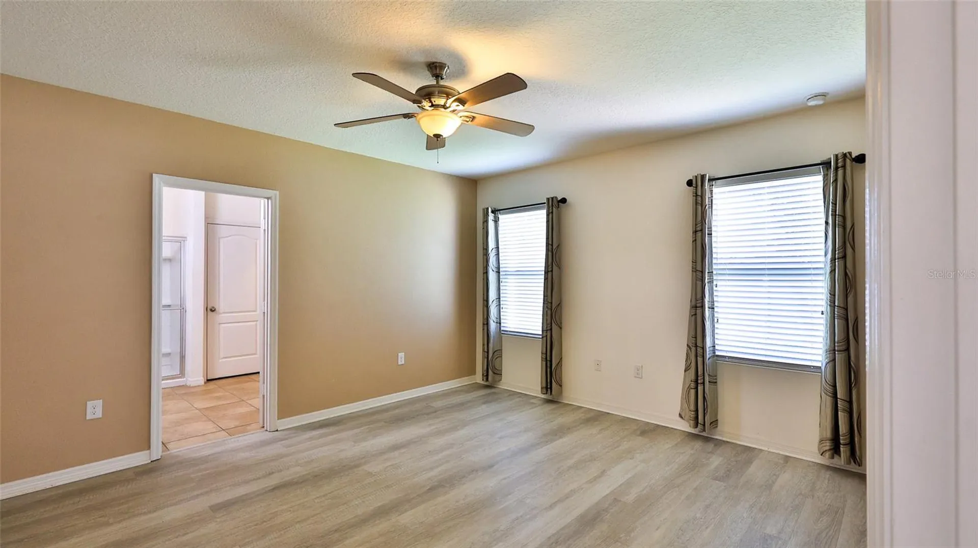 346 Admiralty Court Edgewater FL 32141