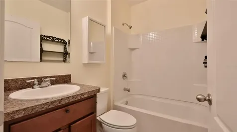 346 Admiralty Court Edgewater FL 32141