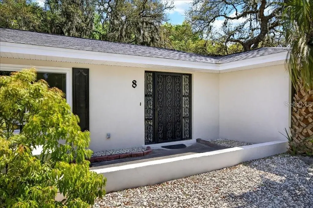 8 Blare Drive Palm Coast FL 32137