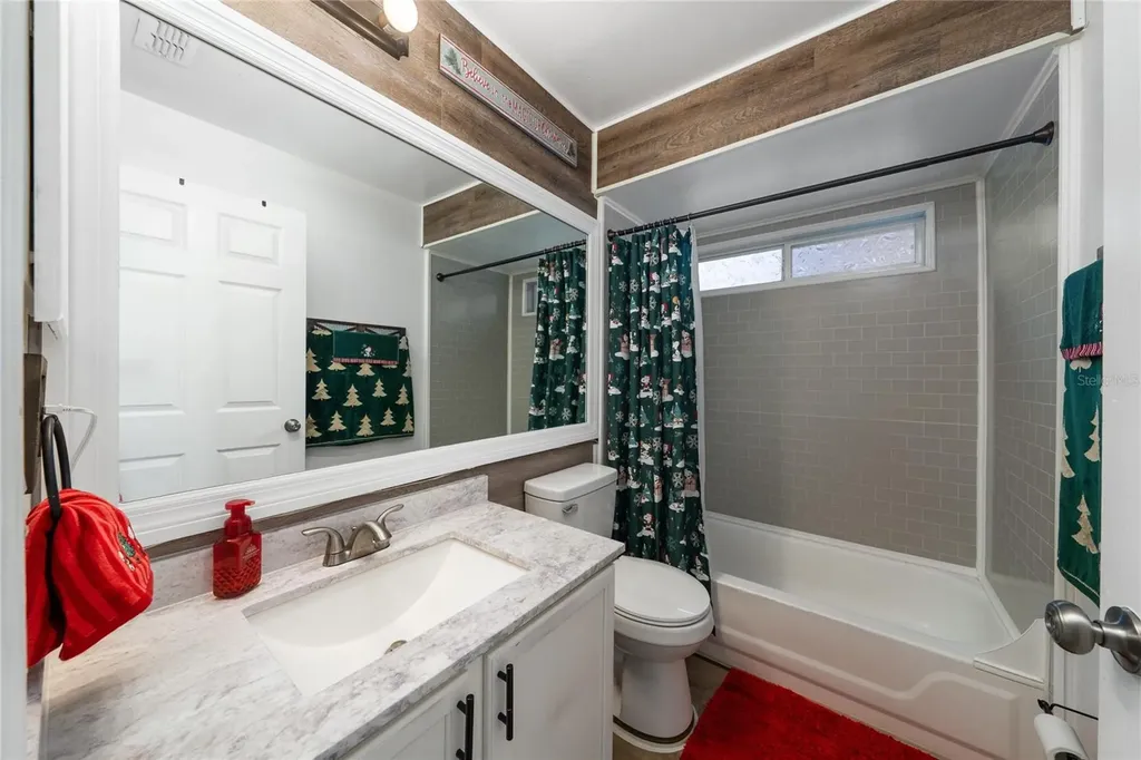 1611 Bridgeview Circle Orlando FL 32824