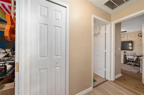1611 Bridgeview Circle Orlando FL 32824