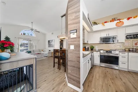 1611 Bridgeview Circle Orlando FL 32824