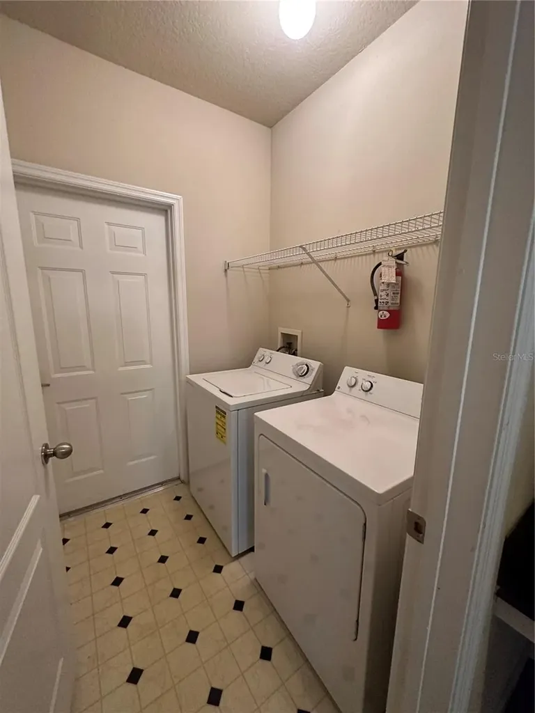 8855 Villa View Circle Orlando FL 32821