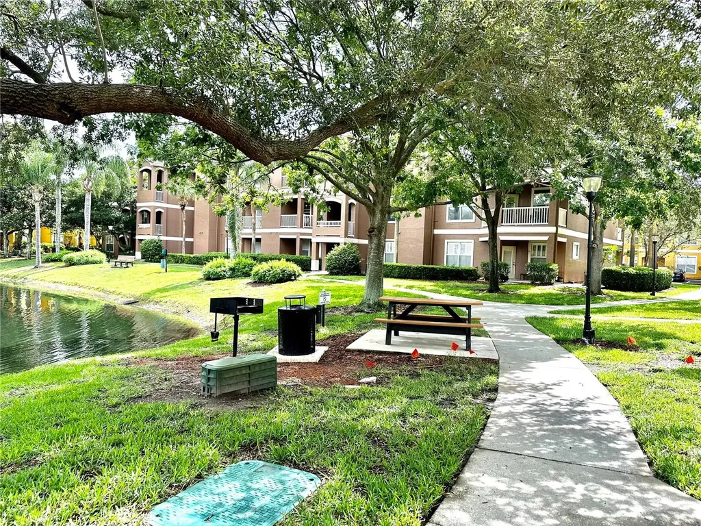 8855 Villa View Circle Orlando FL 32821