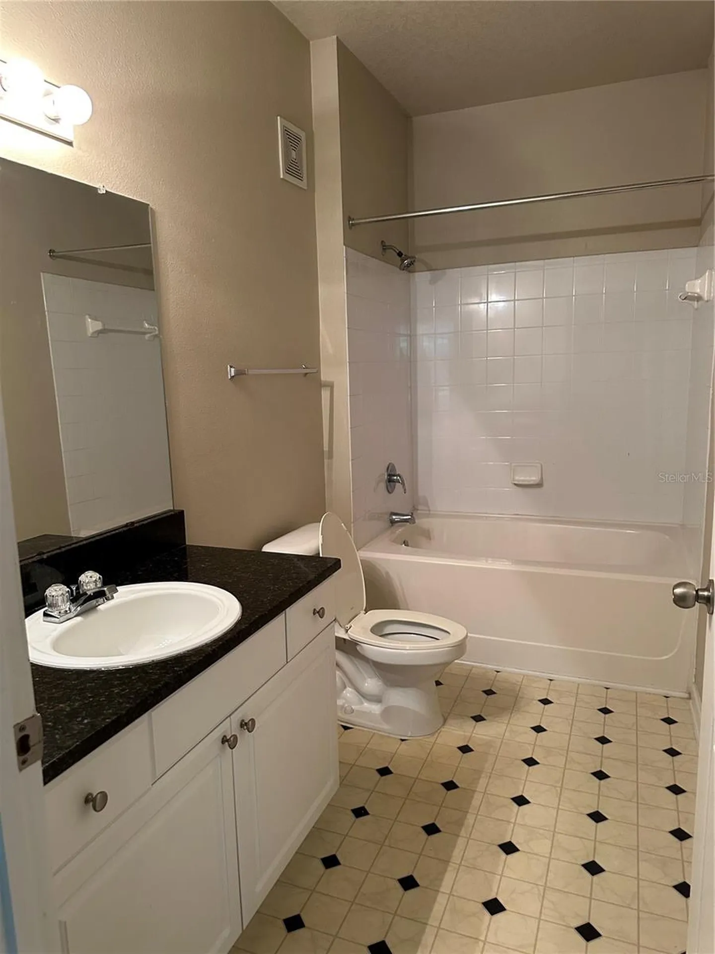 8855 Villa View Circle Orlando FL 32821