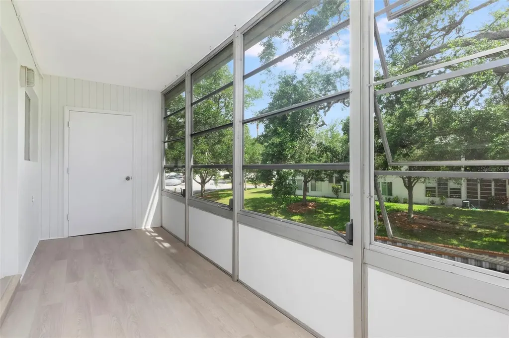 8221 112th Street Seminole FL 33772