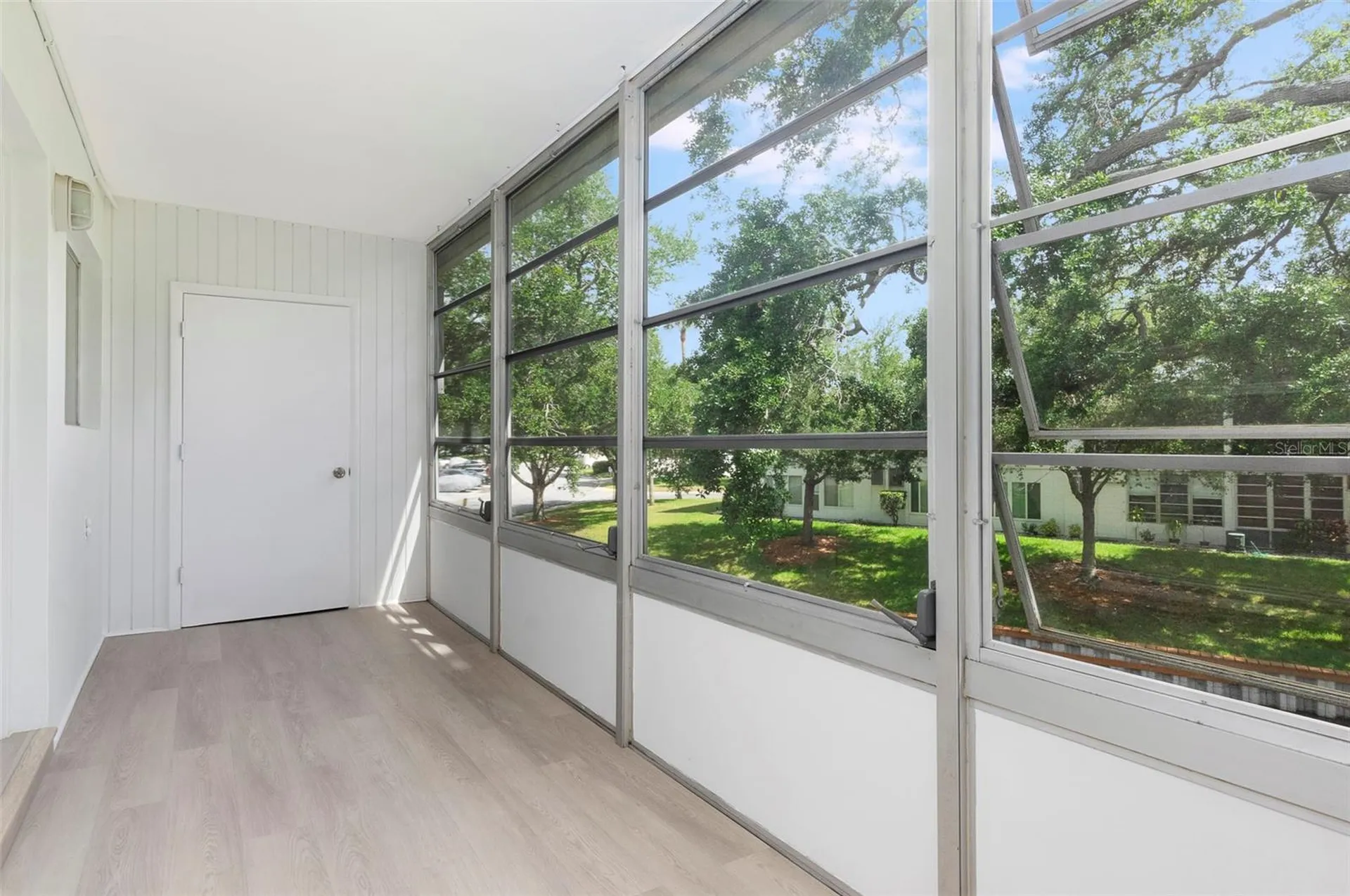 8221 112th Street Seminole FL 33772