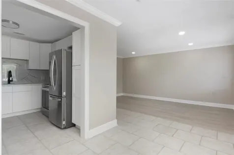 8221 112th Street Seminole FL 33772