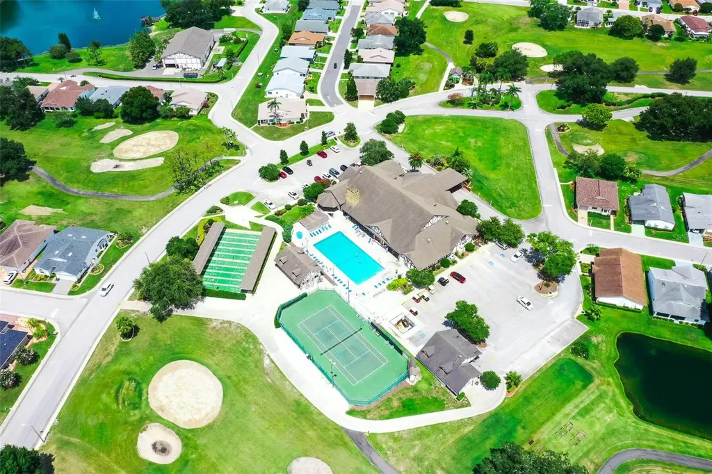 1957 Prairie Dunes Circle N Lakeland FL 33810