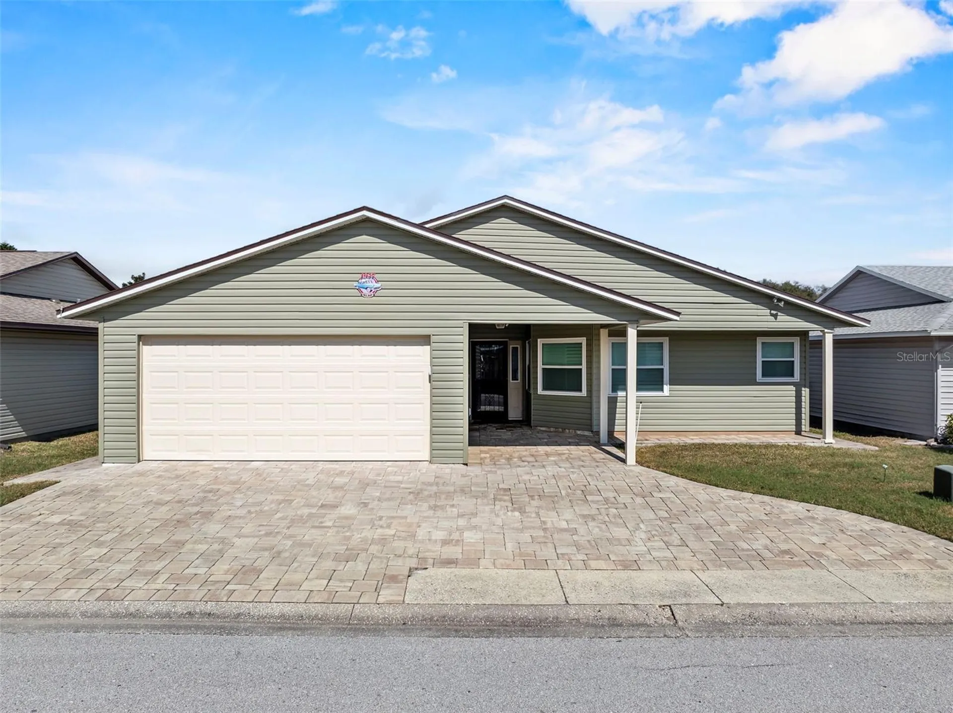 1957 Prairie Dunes Circle N Lakeland FL 33810