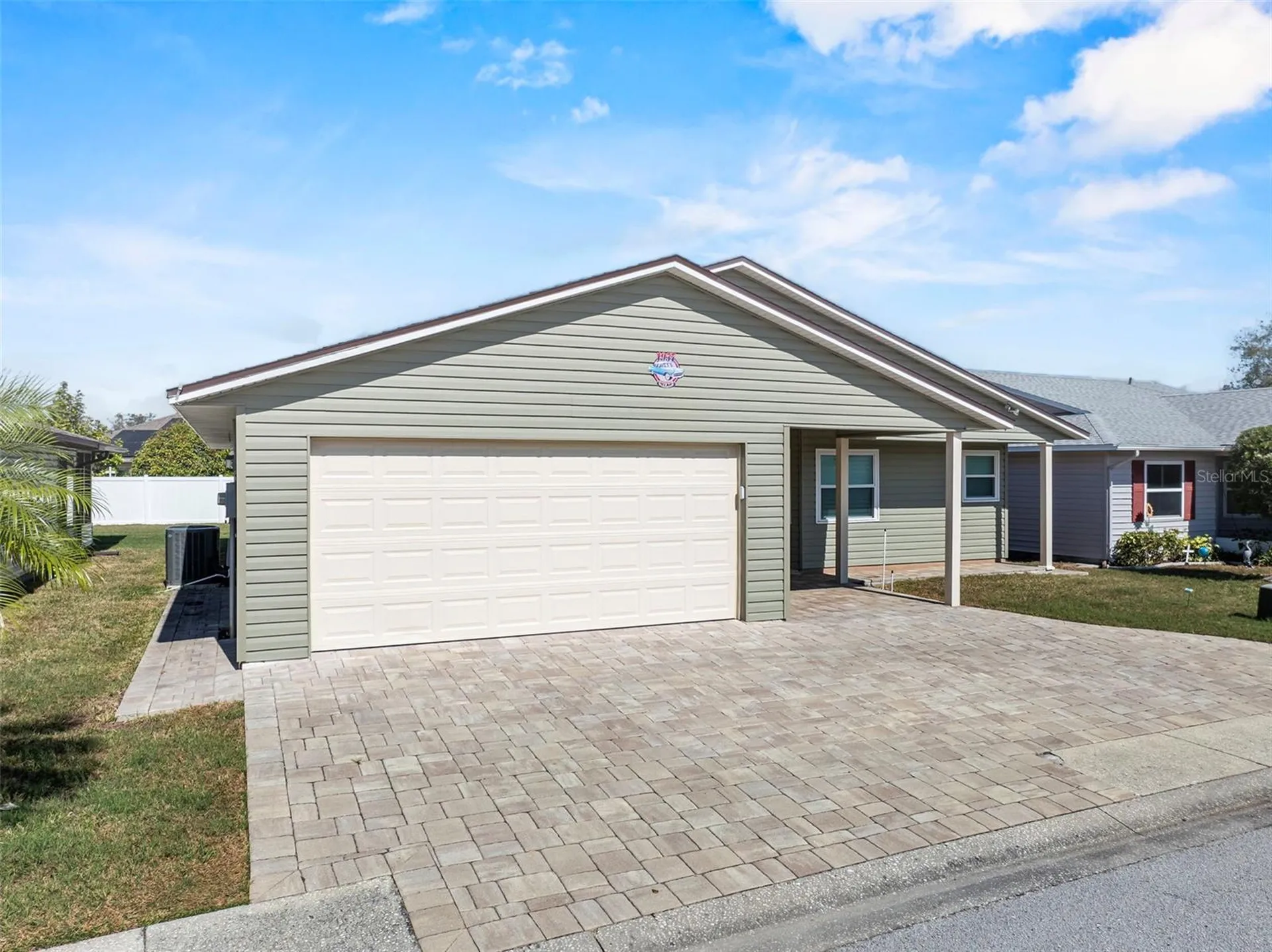 1957 Prairie Dunes Circle N Lakeland FL 33810