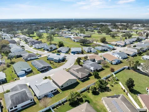 1957 Prairie Dunes Circle N Lakeland FL 33810