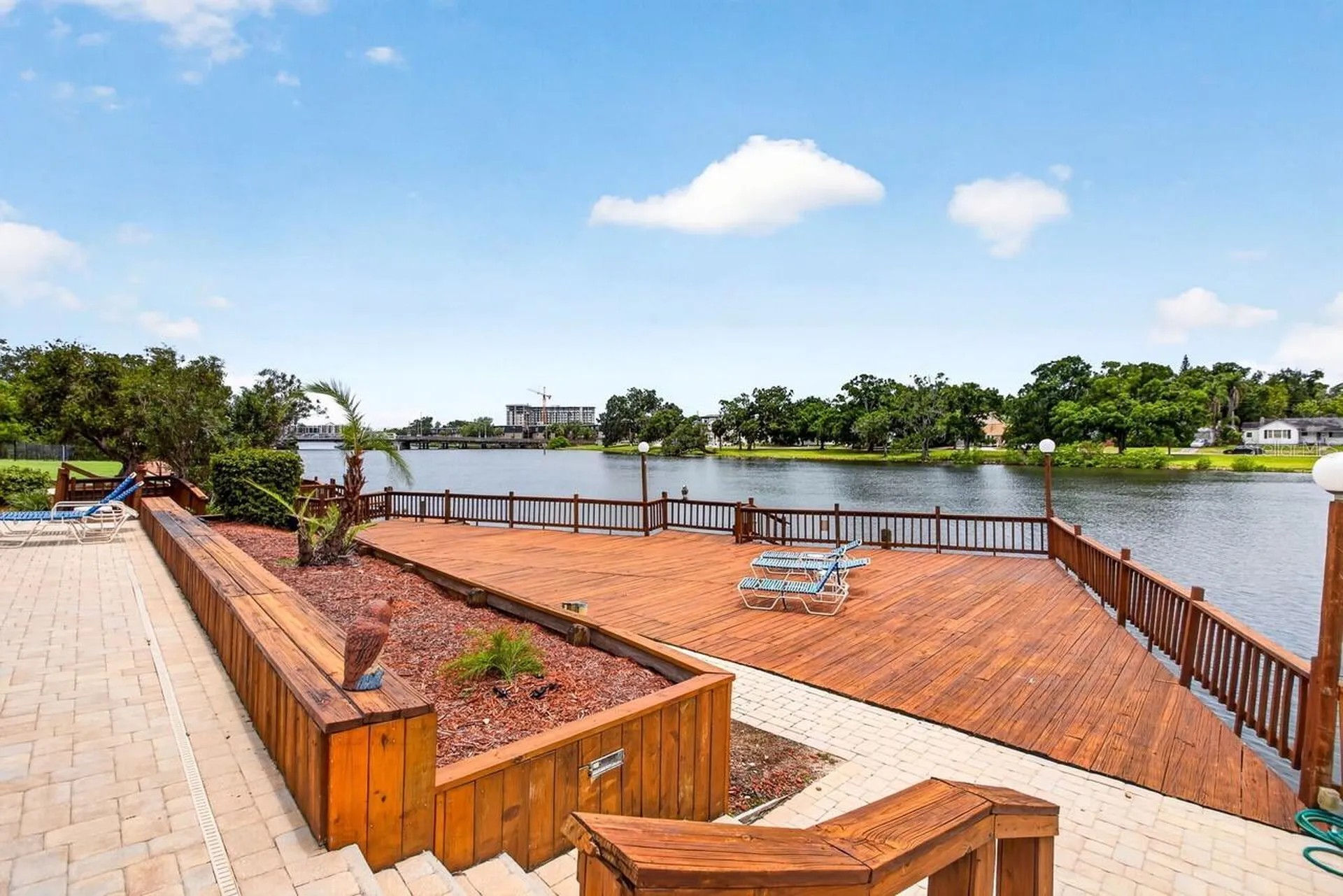 2780 N Riverside Drive Tampa FL 33602