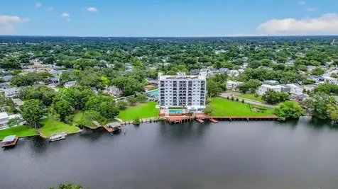 2780 N Riverside Drive Tampa FL 33602