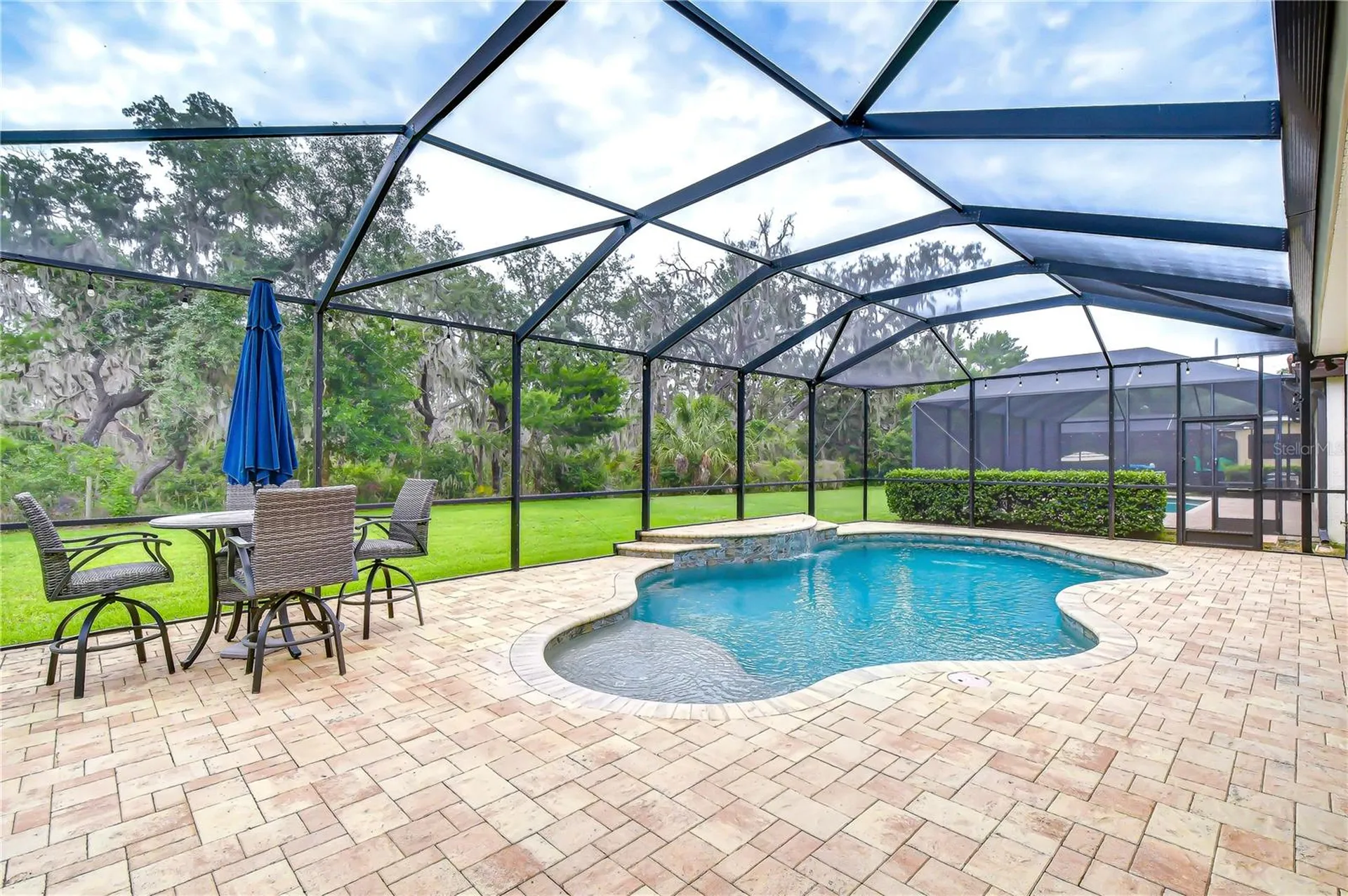 6335 Knob Tree Drive Lithia FL 33547